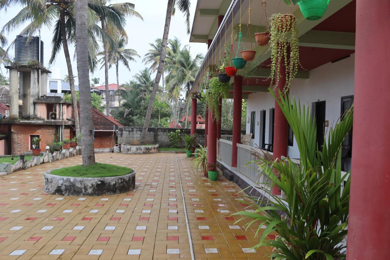 New Heaven Beach Resort Varkala Exteriör bild