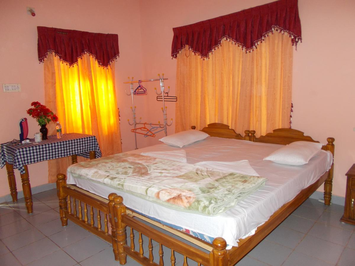 New Heaven Beach Resort Varkala Exteriör bild
